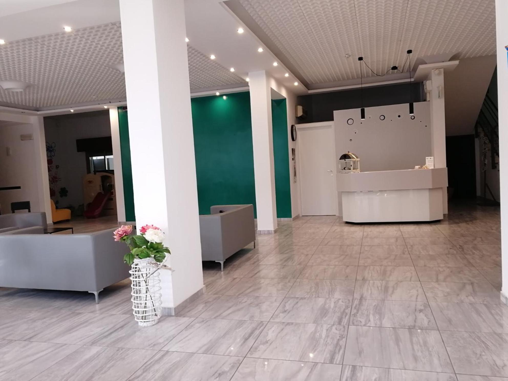 Hotel Atmosfere Beach Cesenatico Eksteriør billede